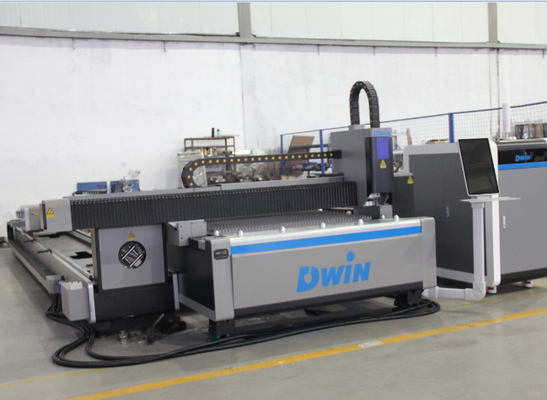 Rotary Device Laser Pipe Cutting Machine DWIN 1000W Laser Iron Cutter